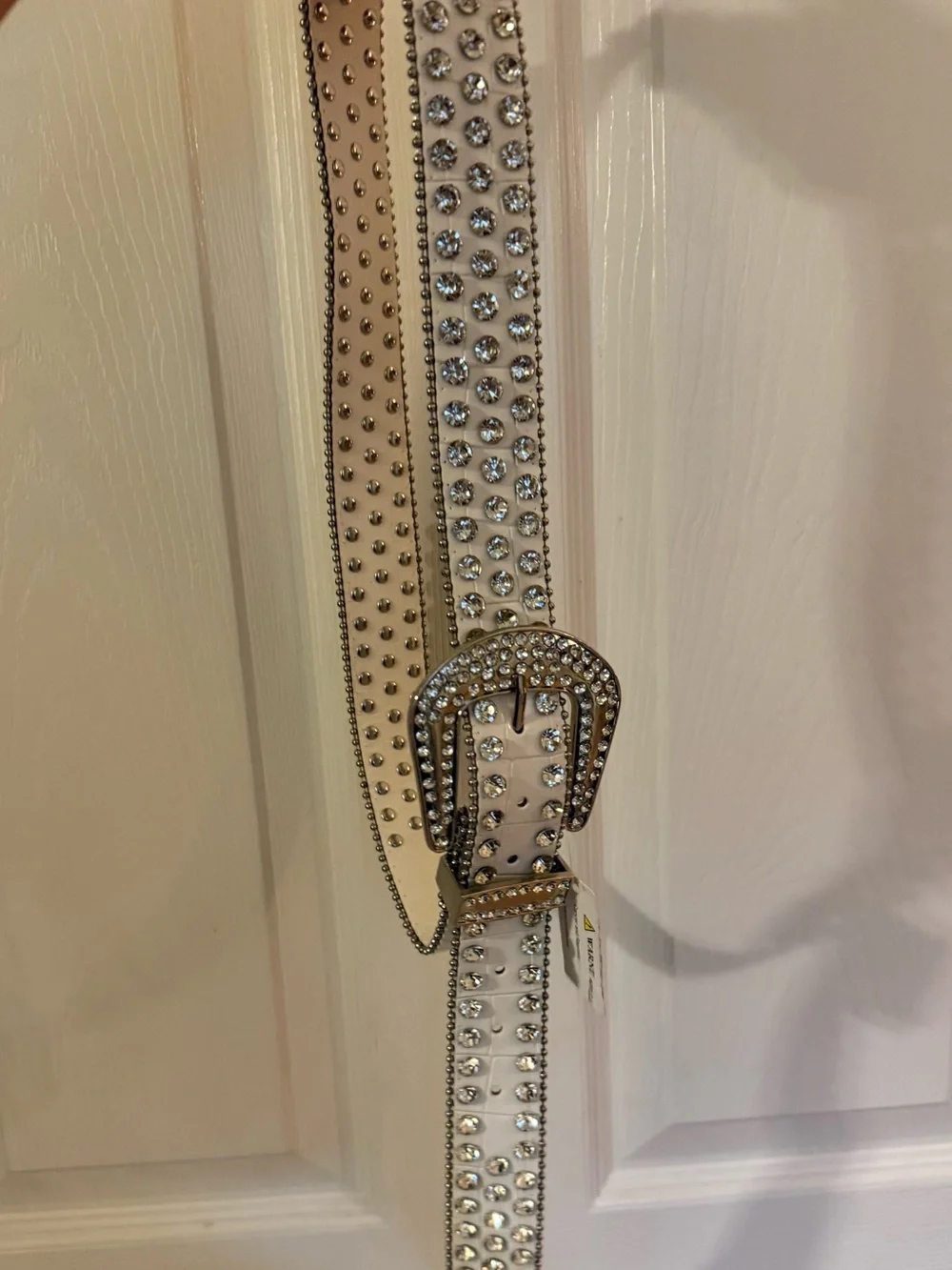 NWT White Crocodile Textured Rhinestone Belt